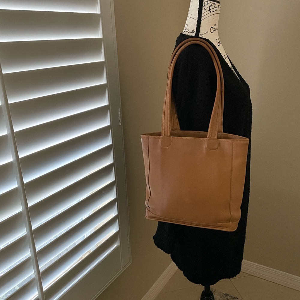 Vintage Coach 9305 Bleeker Tote Bag - Picture 10 of 11